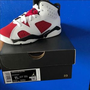 11c retro 6 carmines dead stock